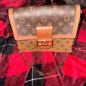 Louis Vuitton Dauphine